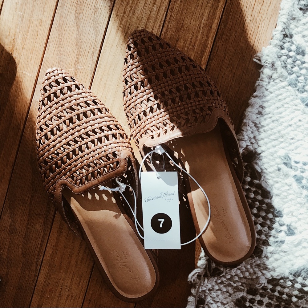NWT Universal Thread Brown Woven Flats